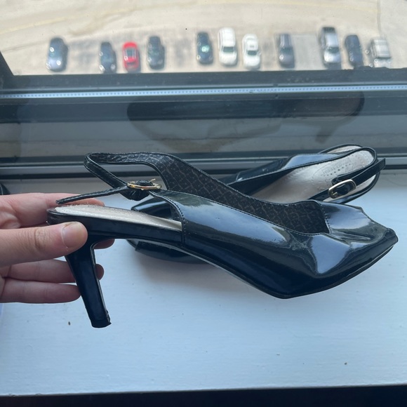 Jaclyn Smith - black heels, size 10, great condition! - Picture 3 of 4